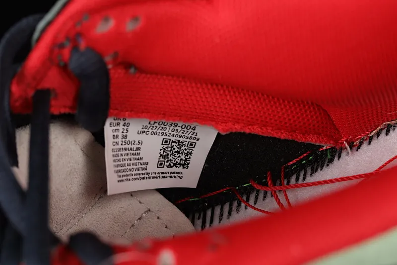 All Categories Nk SB Dunk Series Nk SB Dunk Low Low-top sneakers F version Otomo Katsuhiro x Nk SB Dunk Low "Steamboy OST" Otomo Katsuhiro co-branded SB low-top sports and leisure sneakers LF0039-004